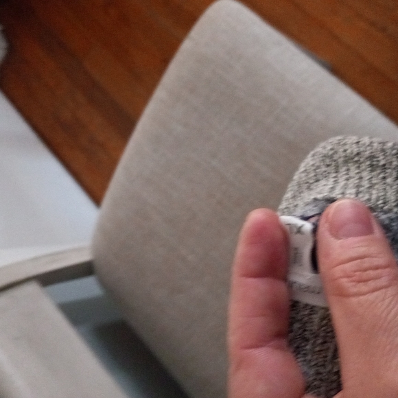 Sweater - Picture 3 of 5